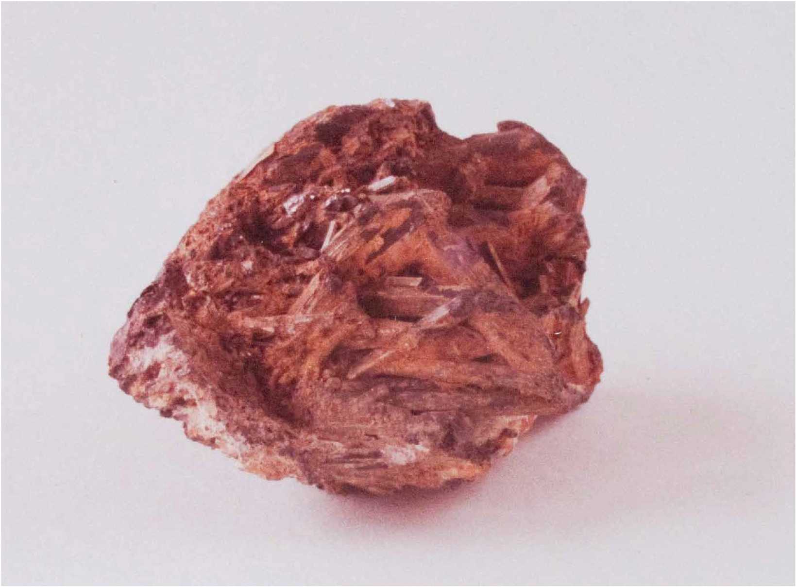 Antimonite proveniente dal Monte Amiata