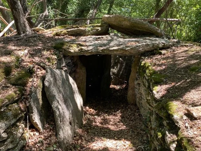 Sito archeologico e necropoli del Puntone.